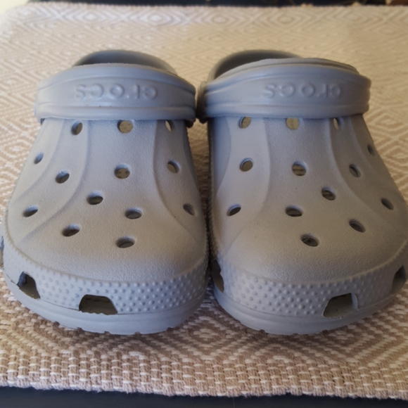 Crocs - Picture 4 of 5